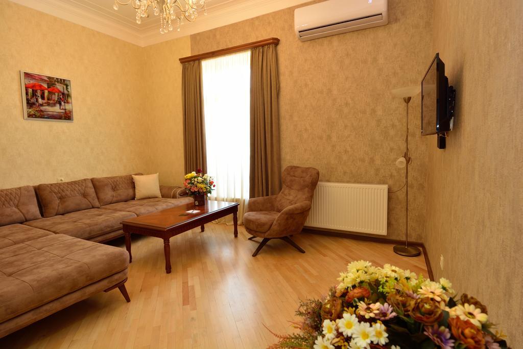 Dat Exx Apartments On Marjanishvili Tbilissi Extérieur photo